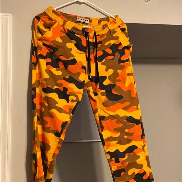 orange army pants